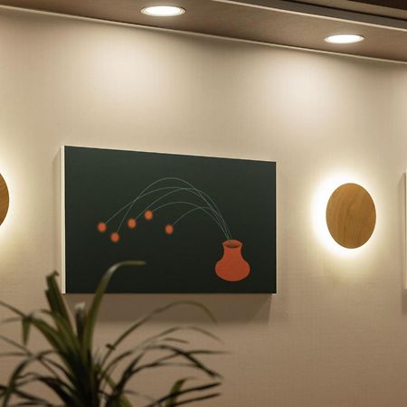 Kindness Hotel Weiwuying Гаосюн Экстерьер фото